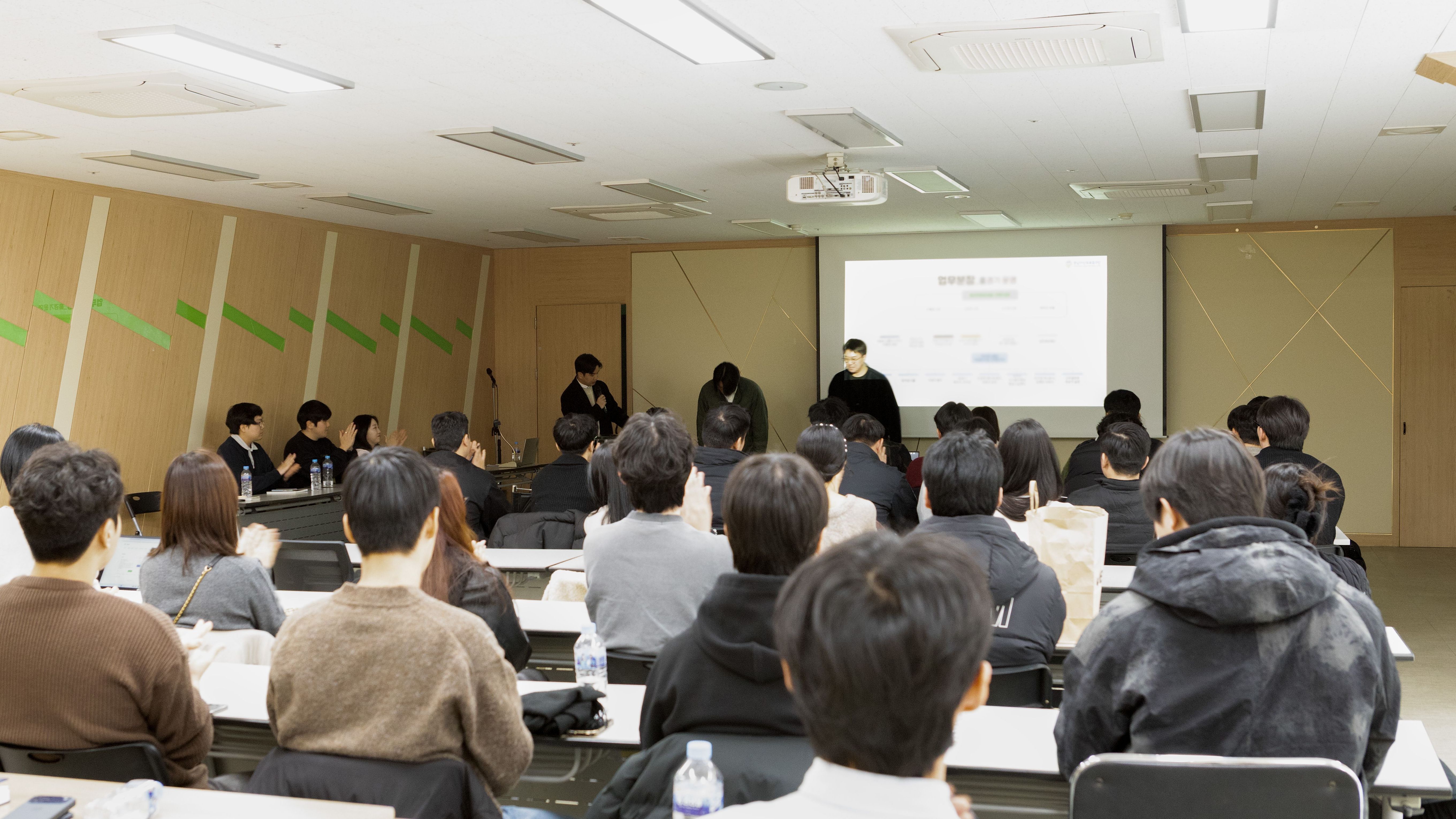 ‘WON AS ONE’ 충남아산FC, 2026시즌 합동 워크숍 개최